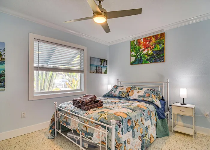 Walk To Gulf & Beaches! Indian Rocks Haven Holiday home Clearwater Beach