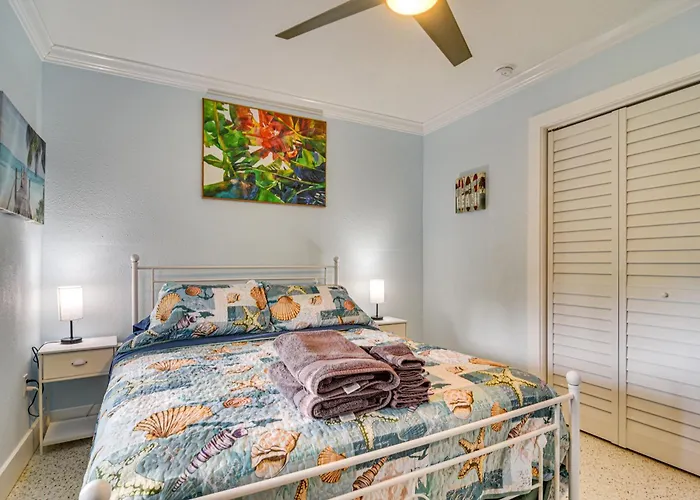 Walk To Gulf & Beaches! Indian Rocks Haven * Clearwater Beach