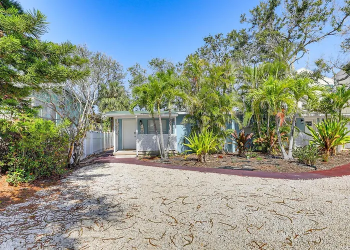 Walk To Gulf & Beaches! Indian Rocks Haven * Clearwater Beach
